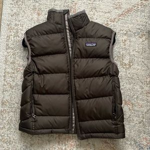Patagonia puffer down vest